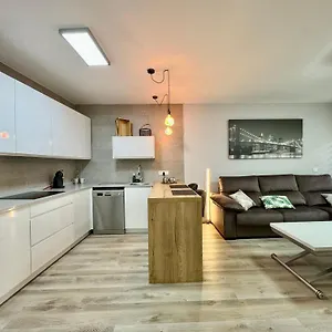 Apartamento Dreaming Trinidad - Free Parking, Granada